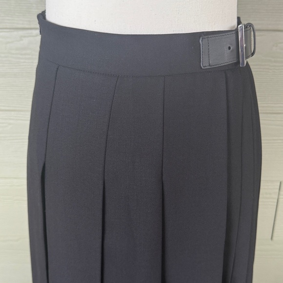 Max Mara Studio “Estella” Pleated Virgin Wool Midi Skirt - Picture 4 of 15